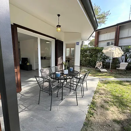 Clara - Singola Con Giardino Privato E Barbecue 利尼亚诺萨比亚多罗